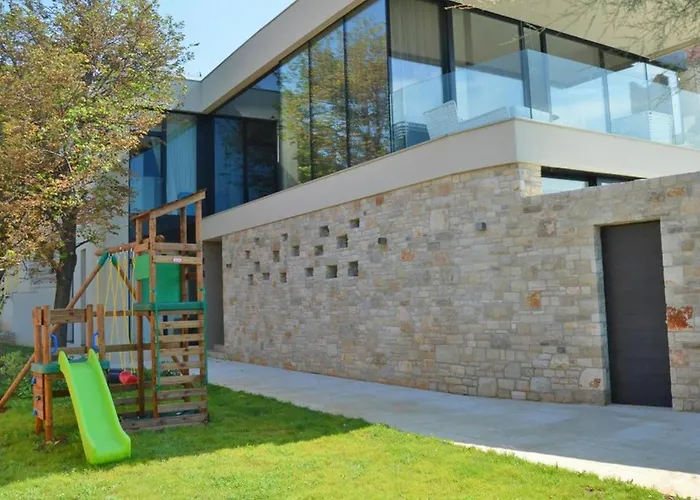 Villa Lorena